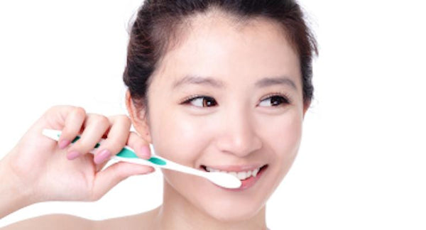 What’s in your Fluoride Toothpaste?