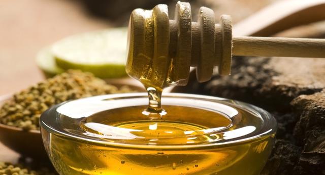 Manuka Honey: An essential part of your home First Aid Kit