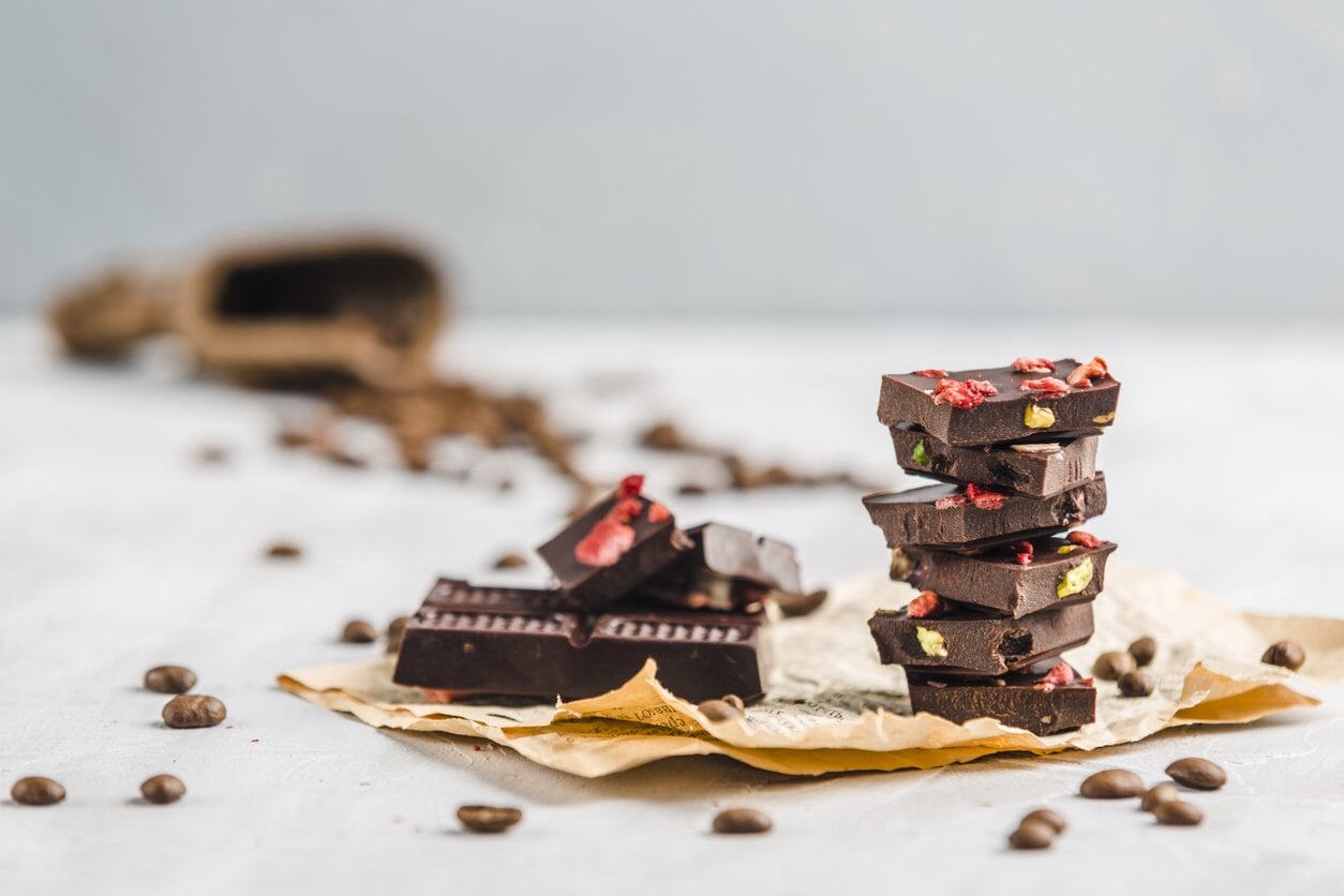 Raw Cacao & Berry Slice